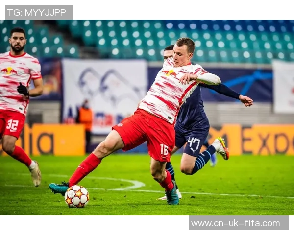 掌握足球背身接球技巧提升控球能力与比赛表现的全面指南