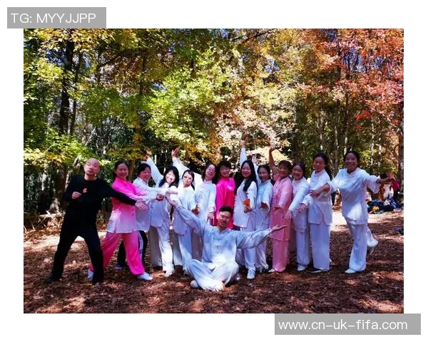 足球裁判林君的执法之路与职业生涯的精彩瞬间回顾